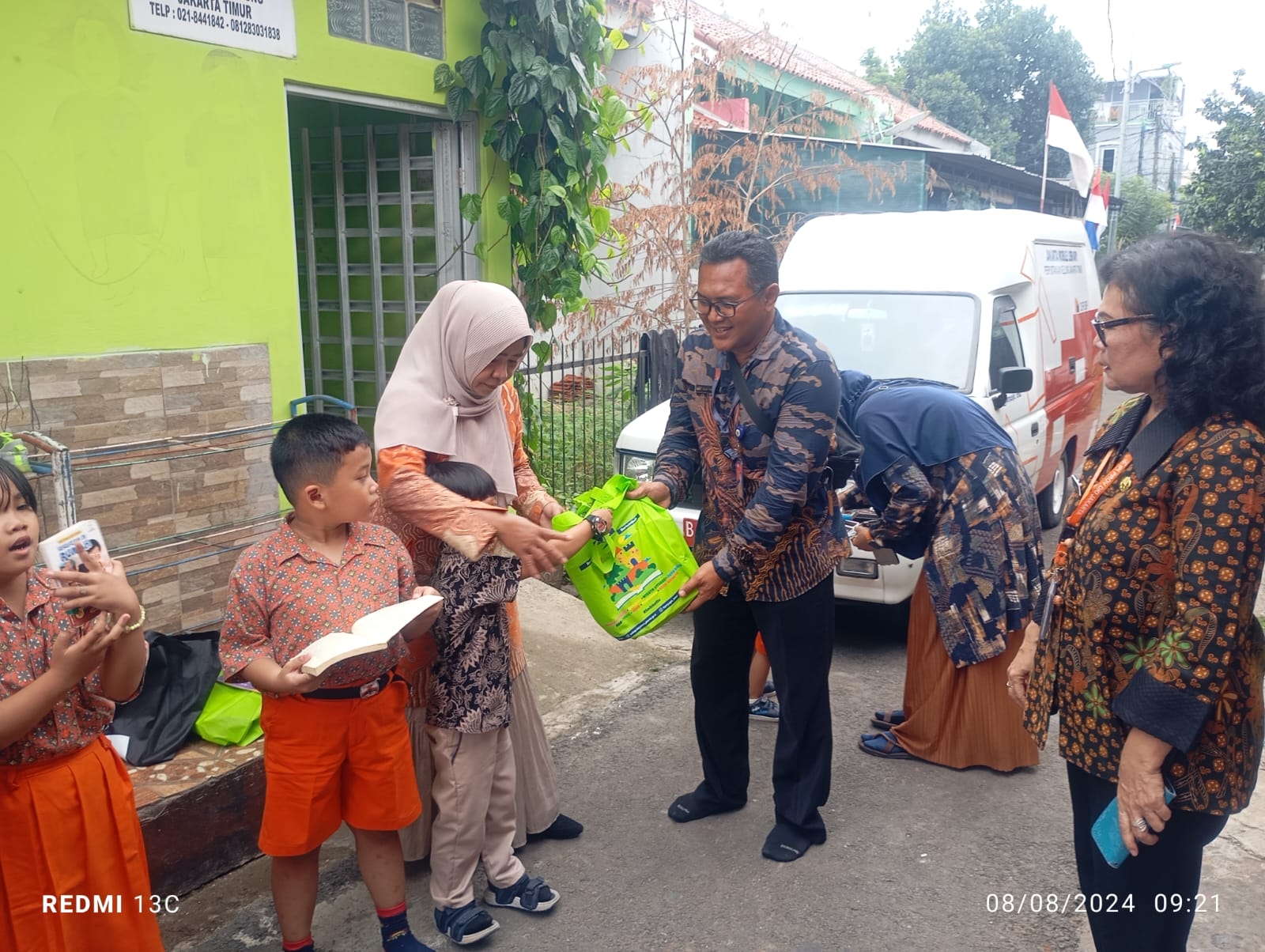 Wisata LiterAsyik X Guru Tamu Kota Administrasi Jakarta Timur Ke Melati Berseri